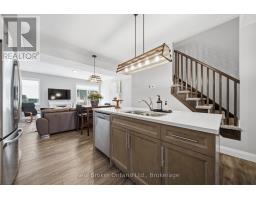 103 STEPHENSON WAY - 9