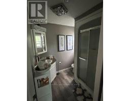 14 25 THAMES ROAD - 14
