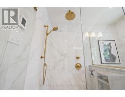 25 BENNETT AVENUE - 36