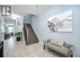 21 - 254 GOSLING GARDENS - 13