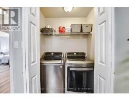 25 LEE CRESCENT - 24
