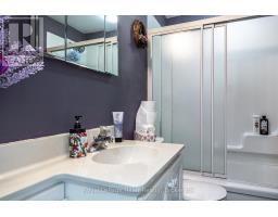 185 STRACHAN STREET - 16