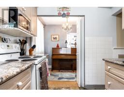 185 STRACHAN STREET - 26