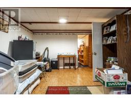 185 STRACHAN STREET - 30