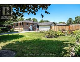 185 STRACHAN STREET - 34