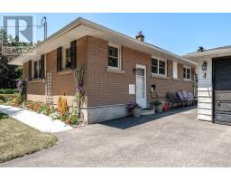 185 STRACHAN STREET - 37