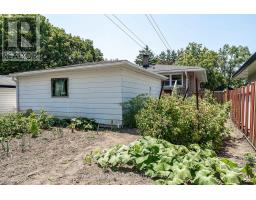 185 STRACHAN STREET - 38