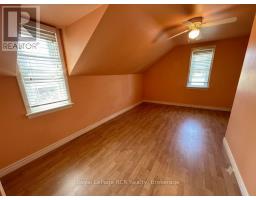 35 ELLEN STREET - 13