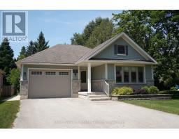 152 KINCARDINE STREET N - 1