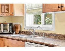 152 KINCARDINE STREET N - 22