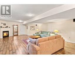 152 KINCARDINE STREET N - 29