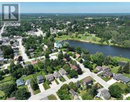 152 KINCARDINE STREET N - 4
