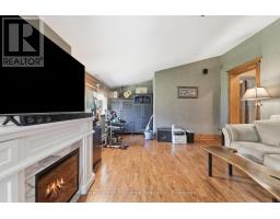 28 WICKHAM STREET - 11