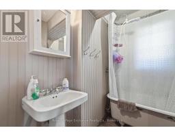 28 WICKHAM STREET - 34
