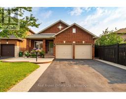 51 SUNDANCE CRESCENT - 1