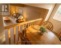 51 SUNDANCE CRESCENT - 8