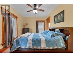 14 ELGIN AVENUE E - 21