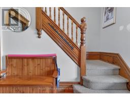 14 ELGIN AVENUE E - 6