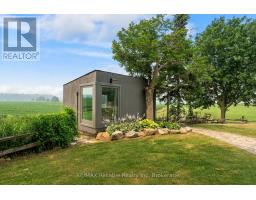 42899 TILE ROAD - 36