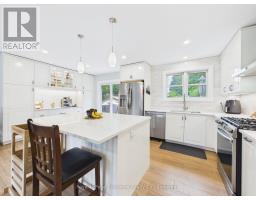 453 ELGIN STREET - 3