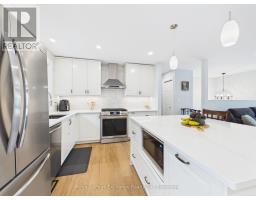 453 ELGIN STREET - 4