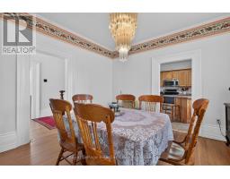 638 HAVELOCK STREET - 10
