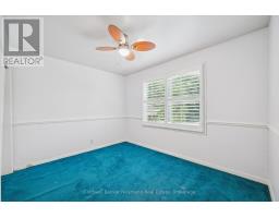 195 VICTORIA ROAD N - 21