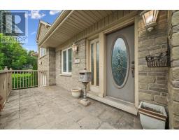 195 VICTORIA ROAD N - 4