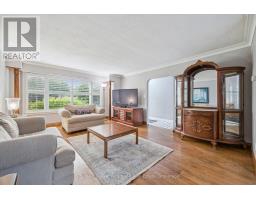 195 VICTORIA ROAD N - 7