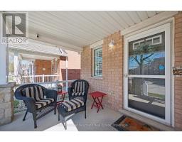 17 - 165 TERRAVIEW CRESCENT - 3