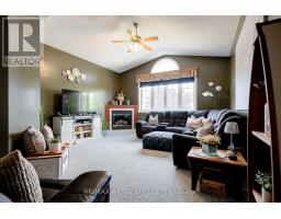 521 NELSON STREET - 20