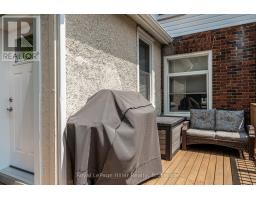 52 TRINITY STREET - 35