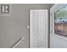 220 GREENWOOD DRIVE - 25