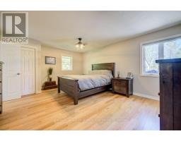 24 MULLEN DRIVE - 16