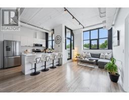 218 - 120 HURON STREET - 1