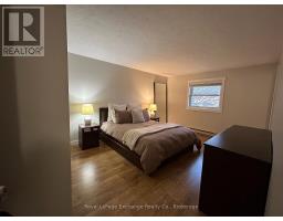 792 MACKENDRICK DRIVE - 36