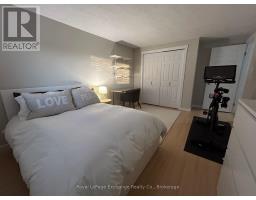 792 MACKENDRICK DRIVE - 40