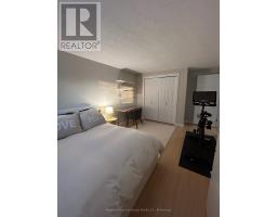 792 MACKENDRICK DRIVE - 41