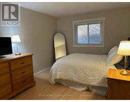 792 MACKENDRICK DRIVE - 42
