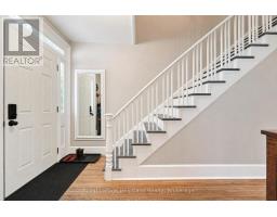 114 ELGIN AVENUE E - 7