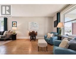 114 ELGIN AVENUE E - 8