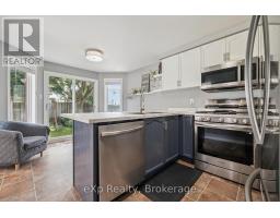 296 TAIT CRESCENT - 15