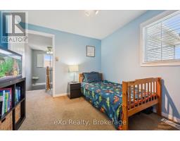 296 TAIT CRESCENT - 24