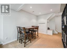 296 TAIT CRESCENT - 30