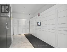 2214 - 15 WELLINGTON STREET - 11