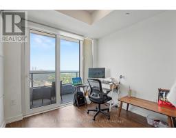 2214 - 15 WELLINGTON STREET - 17