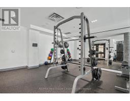 2214 - 15 WELLINGTON STREET - 27