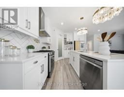 89 ACORN TRAIL - 15