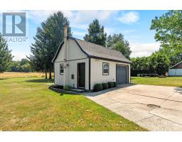 183 VICTORIA AVENUE - 37