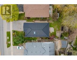 364 IMPERIAL ROAD S - 39
